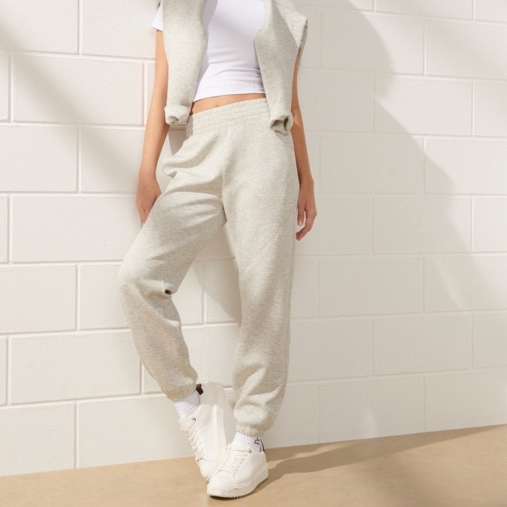 Abercrombie & Fitch YPB Neoknit Women's Gray‎ Jogger Sweatpants Medium